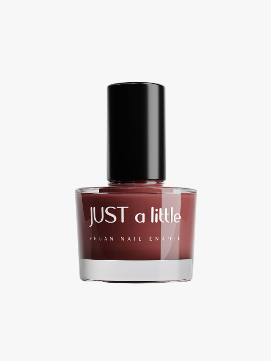 Pale blush nail polish, cosmoporto