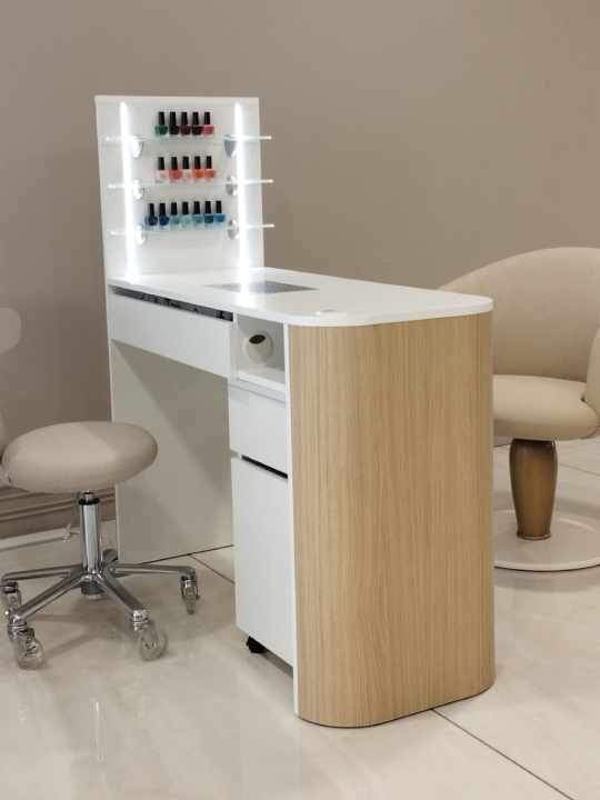 professional manicure table from nilo spa design